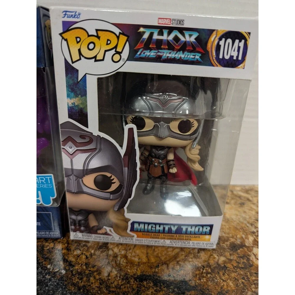 Funko Pop! Mighty Thor #1041 & #49 Thor Love & Thunder Marvel Studios